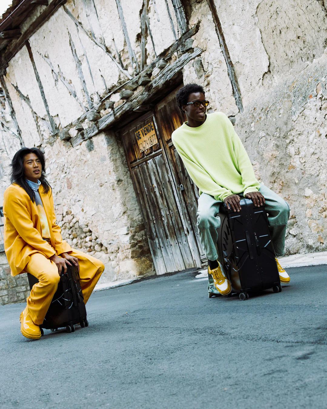 Sprayground NIGHTSHARKS WORLDWIDE SHARKITECTURE CARRY-ON LUGGAGE