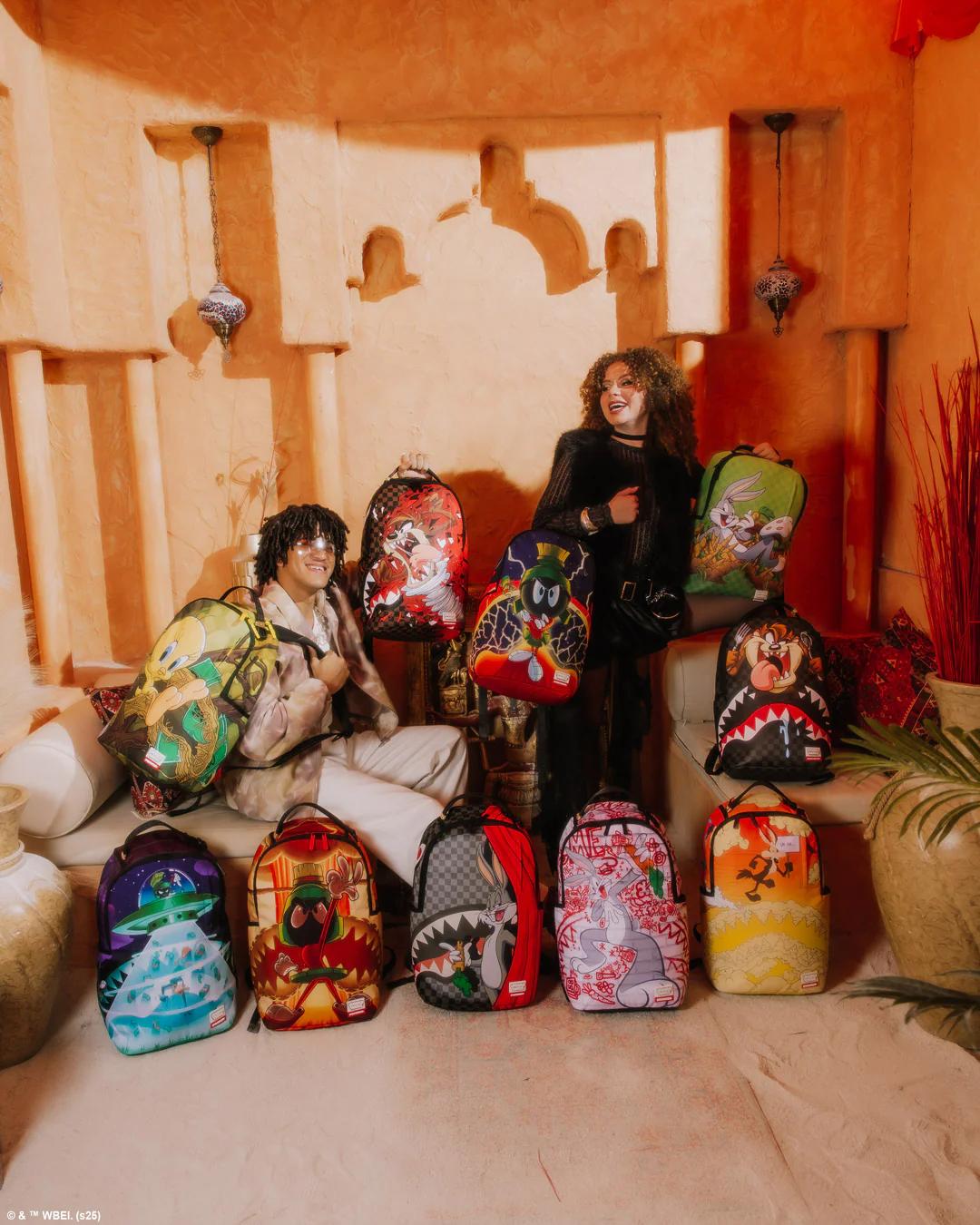 Sprayground LOONEY TUNES COYOTE SMOKE DROP DLXR BACKPACK